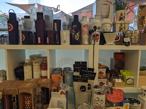 Book Store «Kinokuniya Los Angeles», reviews and photos, 123 Astronaut E S Onizuka St #205, Los Angeles, CA 90012, USA