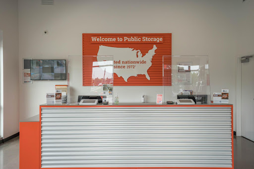 Self-Storage Facility «Public Storage», reviews and photos, 8124 Lakeland Ave N, Brooklyn Park, MN 55445, USA