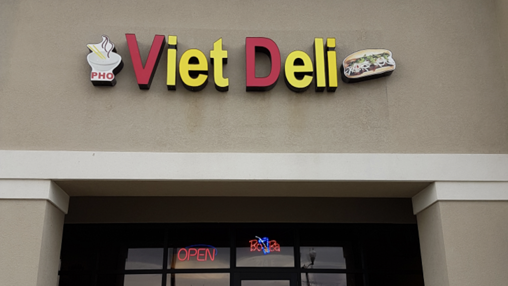 Viet Deli 84045