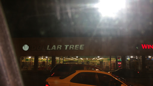 Shopping Mall «Reisterstown Shopping Center», reviews and photos, 11961 Reisterstown Rd, Reisterstown, MD 21136, USA