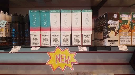 Tobacco Shop «Smoke N Chill Novelties», reviews and photos, 11150 Research Blvd #209, Austin, TX 78759, USA