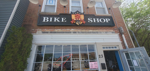 Bicycle Store «2 Bici Bicycle Shop», reviews and photos, 8695 Archer Ave, Willow Springs, IL 60480, USA