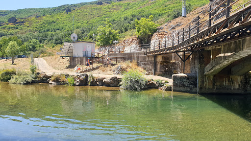 Camping Río Luna, Terreno de camping en Sena de Luna,León