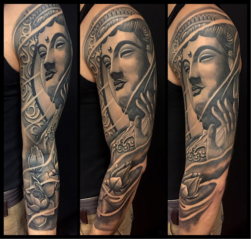 Explore full sleeve tattoo ideas for woman, creative tattoo ideas in Honolulu, available at Aloha Tattoo Waikiki Hilton Hawaiian Village Rainbow Bazaar