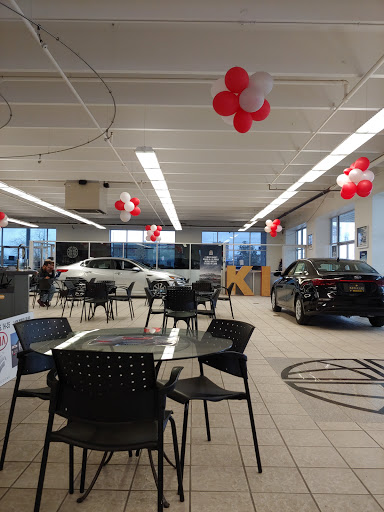 Car Dealer «World Car Kia South», reviews and photos, 7915 Interstate 35 Access Rd, San Antonio, TX 78224, USA