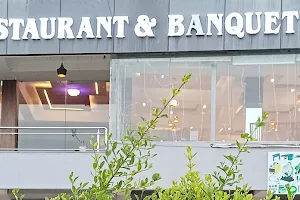 Vishwa Restaurant & Banquet image