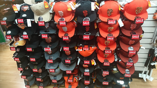 Sportswear Store «College Shop», reviews and photos, 2 Beach St, San Francisco, CA 94133, USA