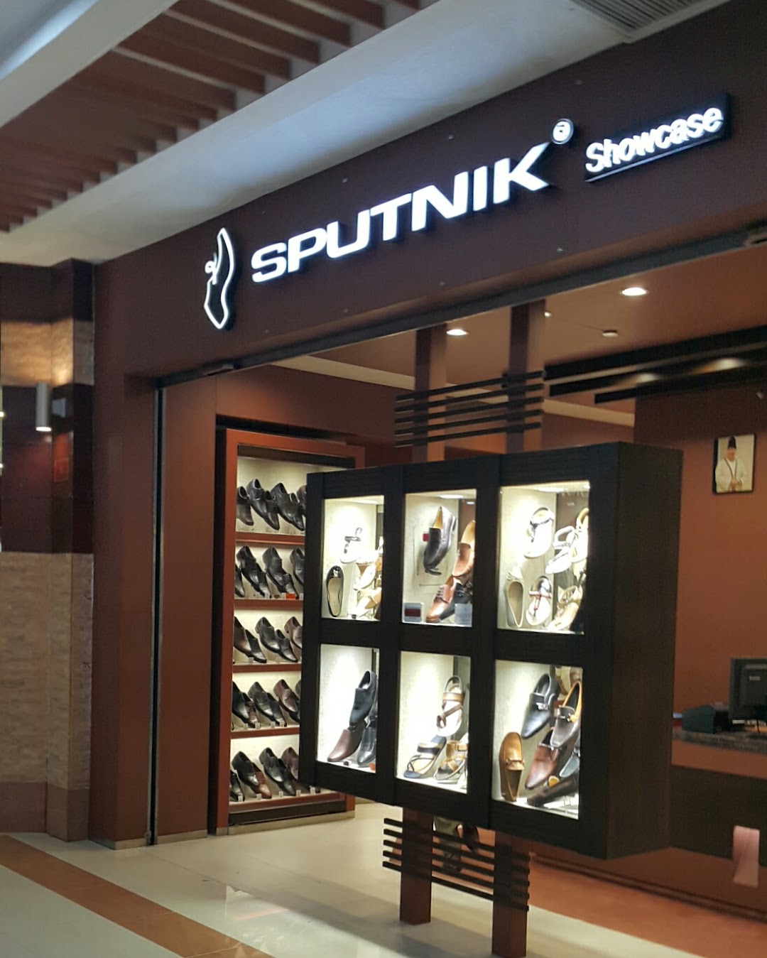 Sputnik Showcase