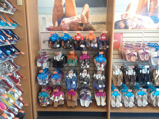 Shoe Store «Payless ShoeSource», reviews and photos, 700 W 15th St, Plano, TX 75075, USA