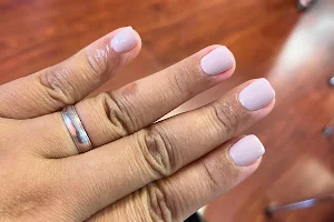 Friends Nails & Spa image