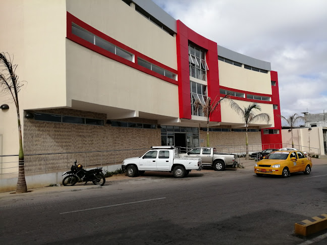 Centro Comercial Bahía Engoroy - La Libertad
