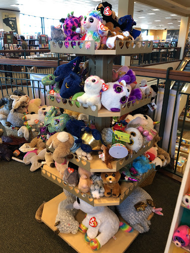 Book Store «Barnes & Noble», reviews and photos, 11 W Hillsdale Blvd, San Mateo, CA 94403, USA