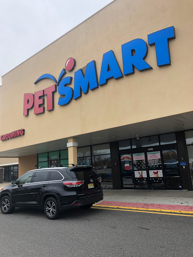 Pet Supply Store «PetSmart», reviews and photos, 4516 U.S. 9, Howell, NJ 07731, USA