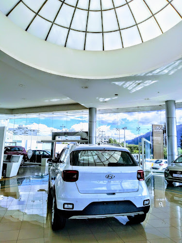 Opiniones de Neoauto Hyundai Matriz en Quito - Concesionario de automóviles