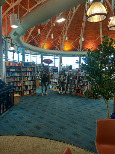 Shopping Mall «The Mall At Lexington Green», reviews and photos, 161 Lexington Green Cir, Lexington, KY 40503, USA