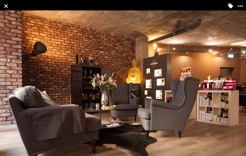 Livingroom Hairlounge à Köln