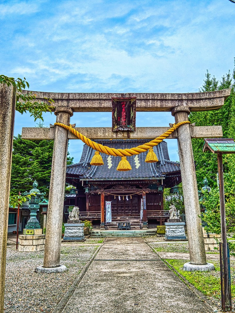 川巴良諏訪神社