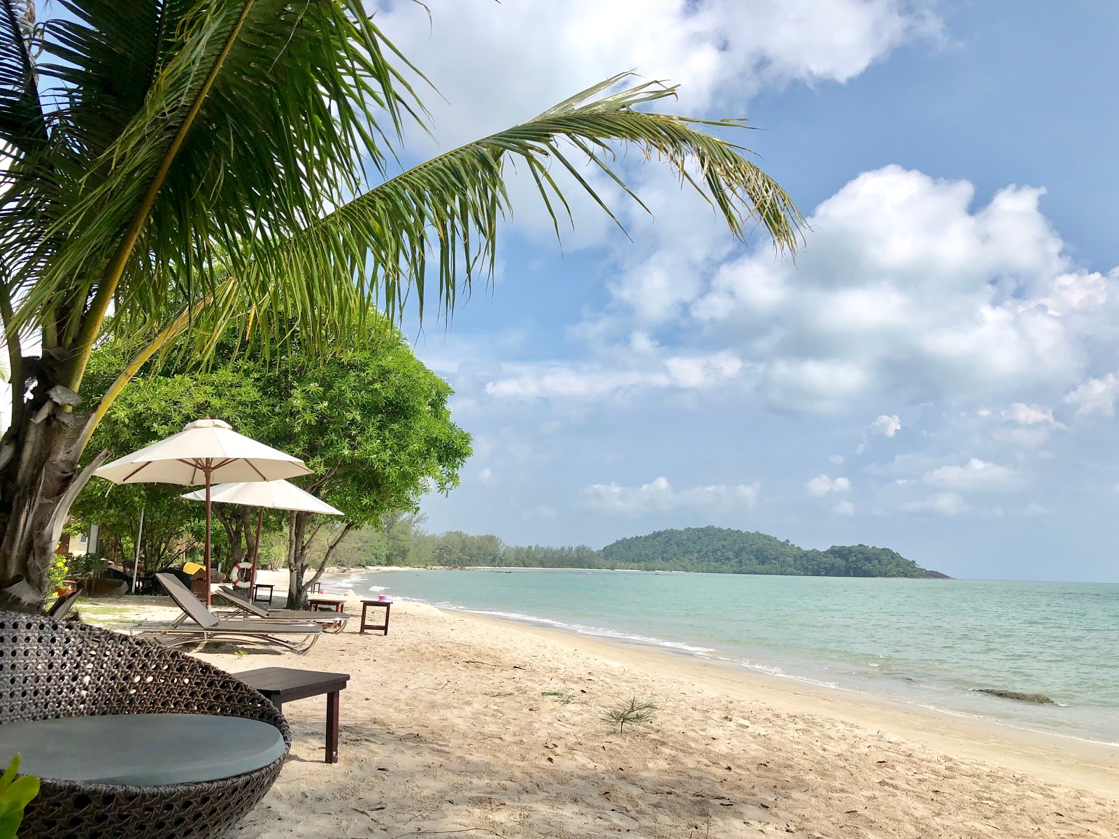Foto di Centara Chaan Talay Beach con una costa spaziosa