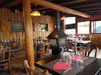 Atmosphère du Pizzeria La Tosca à Saint-Cyprien - n°11