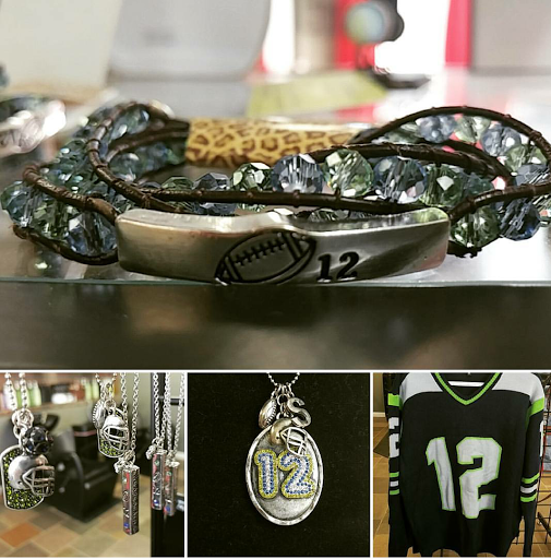 Beauty Salon «Little Red Dress Salon & Boutique», reviews and photos, 21515 WA-410, Bonney Lake, WA 98391, USA