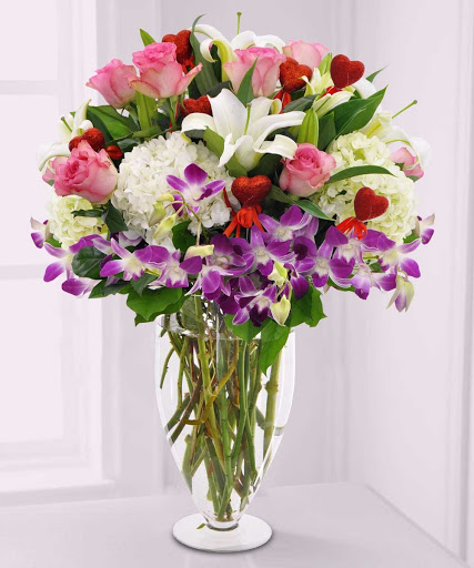 Florist «Alfa Flower Shop», reviews and photos, 7001 W North Ave, Wauwatosa, WI 53213, USA