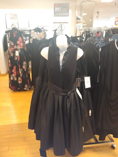 Stores to buy women's coats Orlando