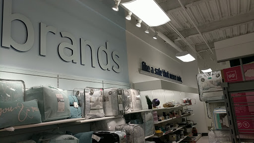 Clothing Store «Burlington Coat Factory», reviews and photos, 118 Shawan Rd, Hunt Valley, MD 21031, USA