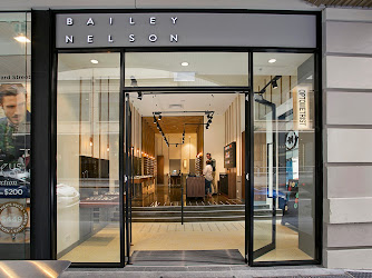 Bailey Nelson Optometrist - Edward Street