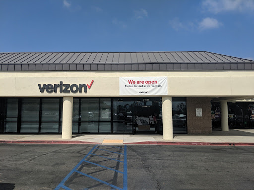 Cell Phone Store «Verizon», reviews and photos, 21841 Hawthorne Blvd, Torrance, CA 90503, USA