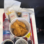 Photo n°2 de l'avis de Book. fait le 21/12/2019 à 12:38 sur le  KFC à Termini