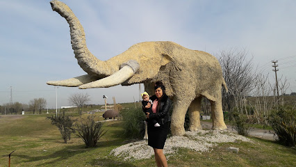 Escultura: Tierra de mastodontes