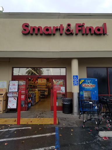 Grocery Store «Smart & Final», reviews and photos, 2431 28th St, Sacramento, CA 95818, USA