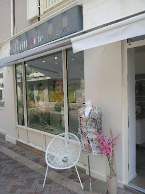 pétillante lingerie à Brive-la-Gaillarde