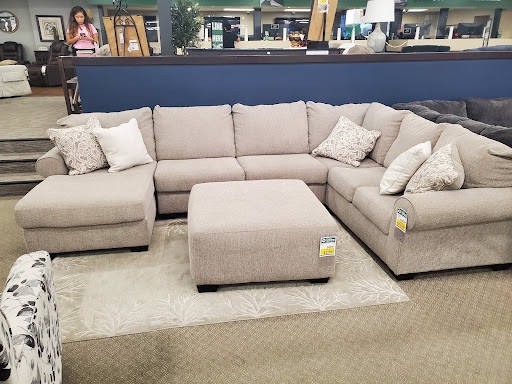 Furniture Store «Furniture On Consignment», reviews and photos, 4506 E 13th St N, Wichita, KS 67208, USA