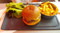 Hamburger du Restaurant Le Chalet du Lac les rousses - n°3