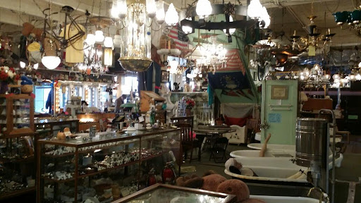 Hardware Store «Hippo Hardware & Trading Co», reviews and photos, 1040 E Burnside St, Portland, OR 97214, USA