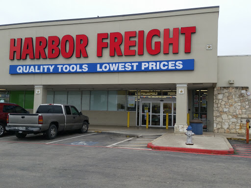 Hardware Store «Harbor Freight Tools», reviews and photos, 147 S Interstate Hwy 35, New Braunfels, TX 78130, USA