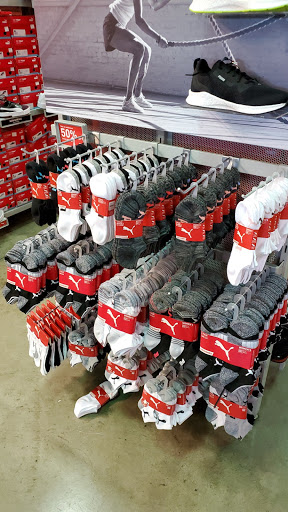Shoe Store «PUMA», reviews and photos, 131-C Nut Tree Rd, Vacaville, CA 95687, USA