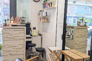 水明漾Hair salon image