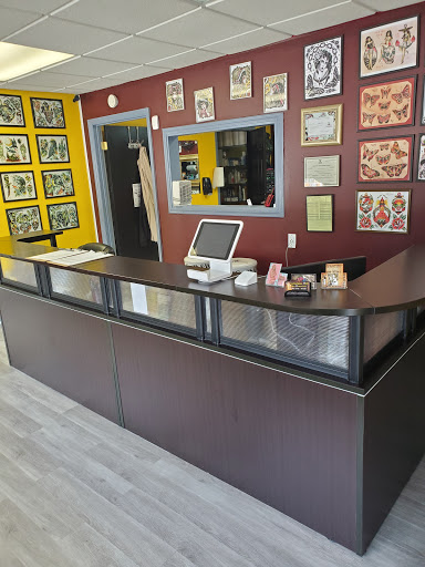 Tattoo Shop «Revelation Ink Tattoo Emporium», reviews and photos, 4672 S Main St, Acworth, GA 30101, USA