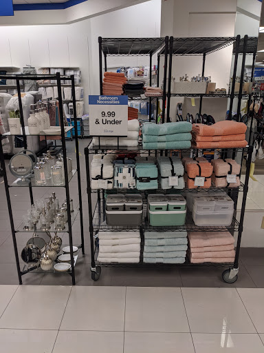 Shopping Mall «Visalia Mall», reviews and photos, 2031 S Mooney Blvd, Visalia, CA 93277, USA