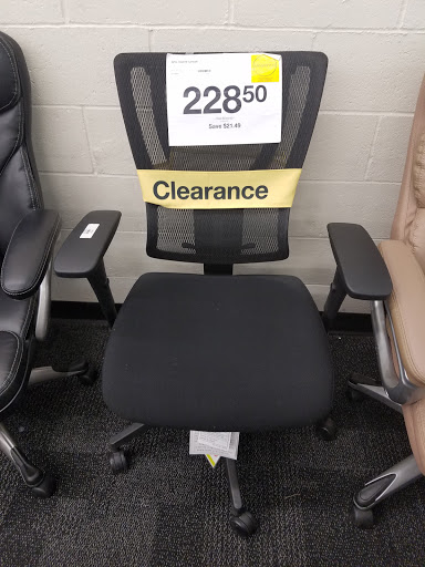 Office Supply Store «Staples», reviews and photos, 19141 Golden Valley Rd, Santa Clarita, CA 91387, USA