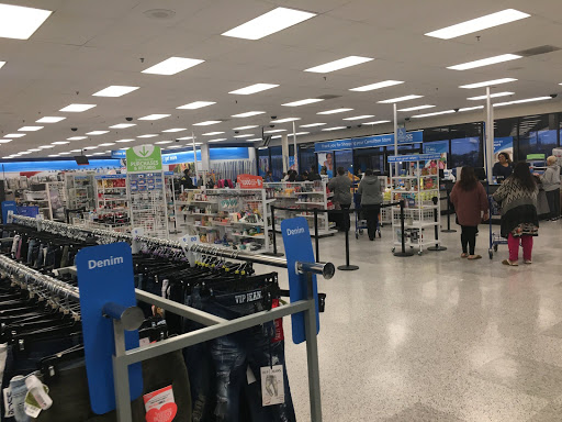 Clothing Store «Ross Dress for Less», reviews and photos, 2660 N Josey Ln, Carrollton, TX 75007, USA