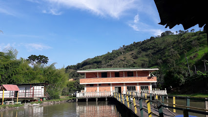 Possopolis - Restaurante y pesca - Km 18, vía La Virginia, Santuario, Risaralda, Colombia