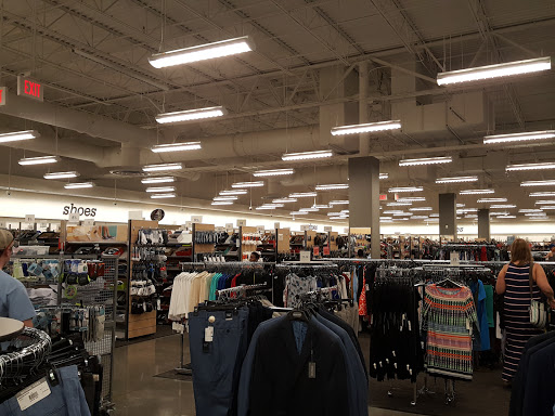 Department Store «Nordstrom Rack North Point MarketCenter», reviews and photos, 6200 North Point Pkwy, Alpharetta, GA 30022, USA