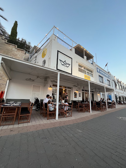 Restaurante port antic - Passeig des Moll, 80, 07760 Ciutadella de Menorca, Illes Balears, Spain