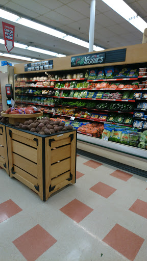 Grocery Store «Market Basket», reviews and photos, 11 Wood St, Lowell, MA 01851, USA