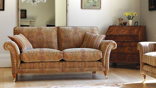 Reviews of Royal Oak Furnishers Ltd in Stoke-on-Trent - Furniture store