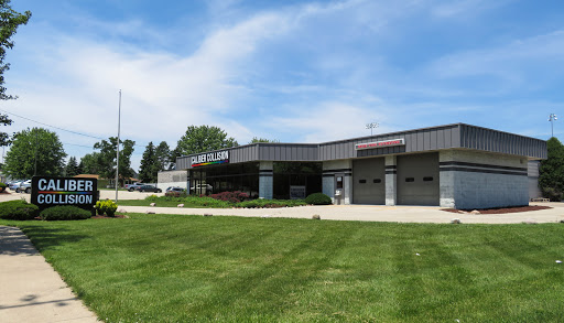 Auto Body Shop «ABRA Auto Body & Glass», reviews and photos, 5204 60th St, Kenosha, WI 53144, USA