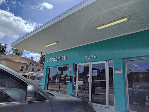 Locksmith «Lock Man Locksmiths», reviews and photos, 6236 Park Blvd N, Pinellas Park, FL 33781, USA